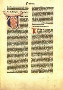 Picture of the beginning of the book with large initial