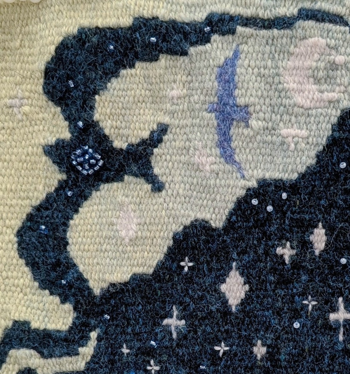 Jasmine Claros: Moonbird