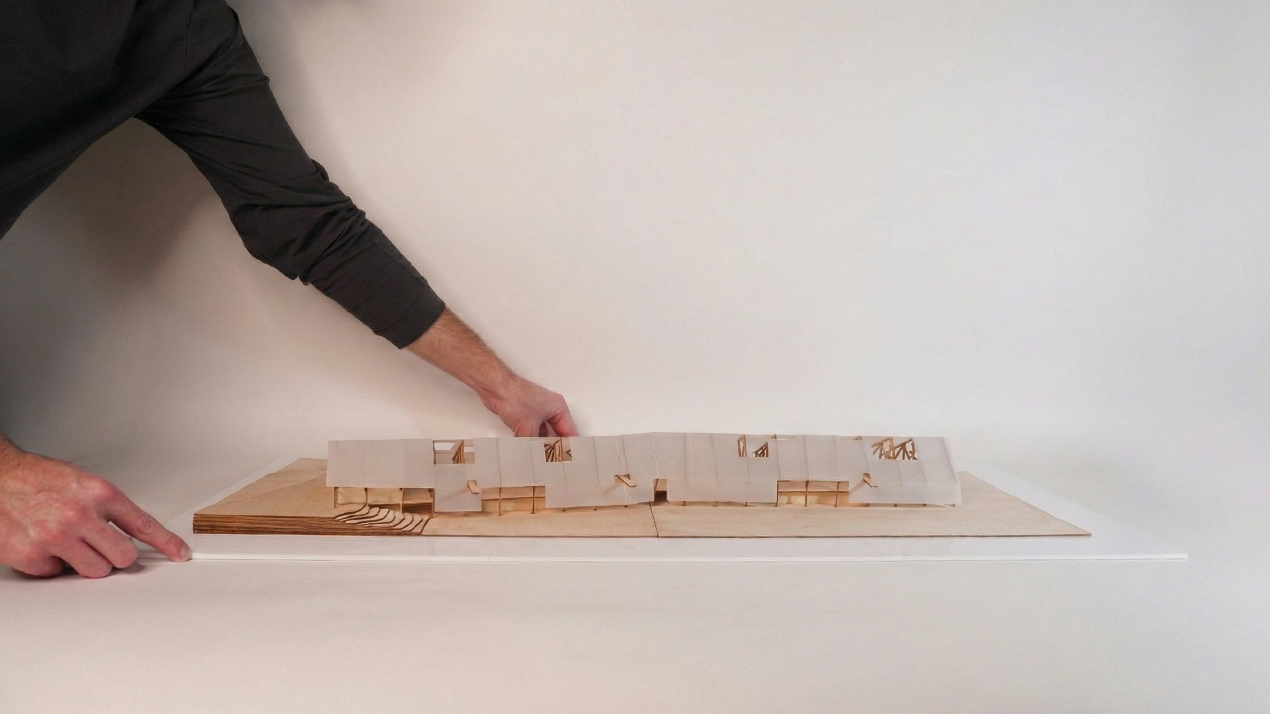 Model Photo 16x9.png